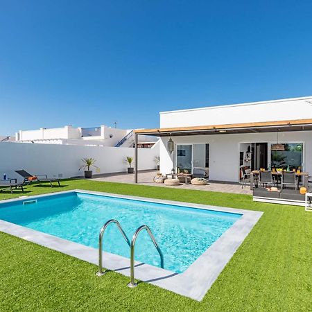 Villa Natalia By Villa Plus Playa Blanca  Exteriör bild