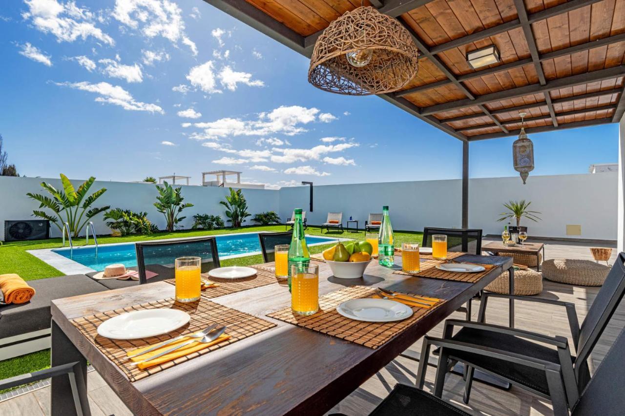 Villa Natalia By Villa Plus Playa Blanca  Exteriör bild